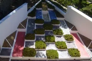 Villa Noailles 4 batch jardin villa noailles 300x200 1.jpg