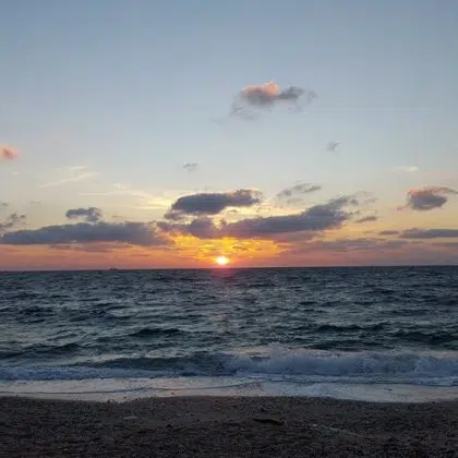 coucher soleil plage almanarre camping hyeres giens 1