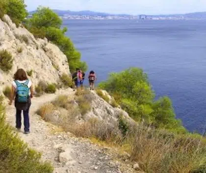 Campingplatz Südfrankreich am Meer 9 circuit langoustier randonnee var porquerolles camping