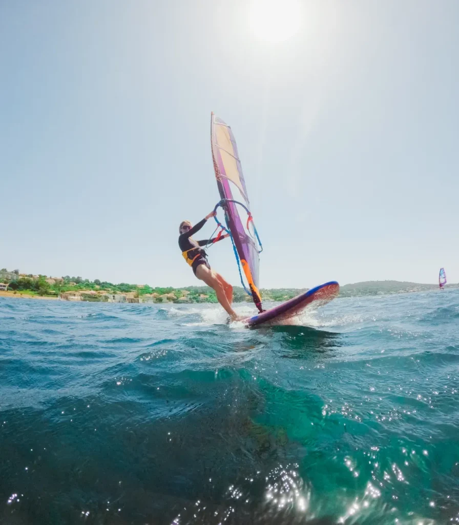 windsurfing